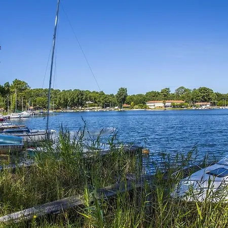 Elegant Studio Cosy Au Coeur De Biscarrosse — Ideal Pour 2 Personnes Apartmán *